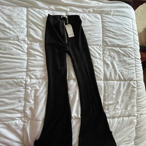 Fancy Yoga Pants with zipper - Fashion Nova